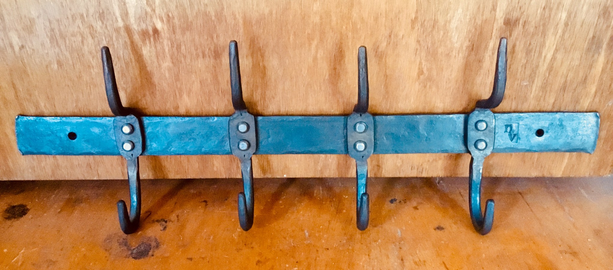 E057BAA8-9954-40E4-B511-0E96ECD2AA5C